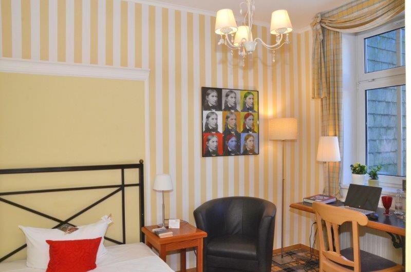 Hotel Schieferhof - Glaslust نويهاوس آم رنفيغ المظهر الخارجي الصورة