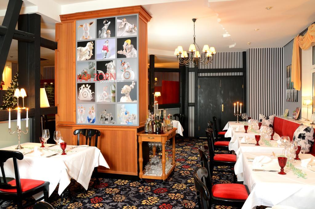 Hotel Schieferhof - Glaslust نويهاوس آم رنفيغ المظهر الخارجي الصورة