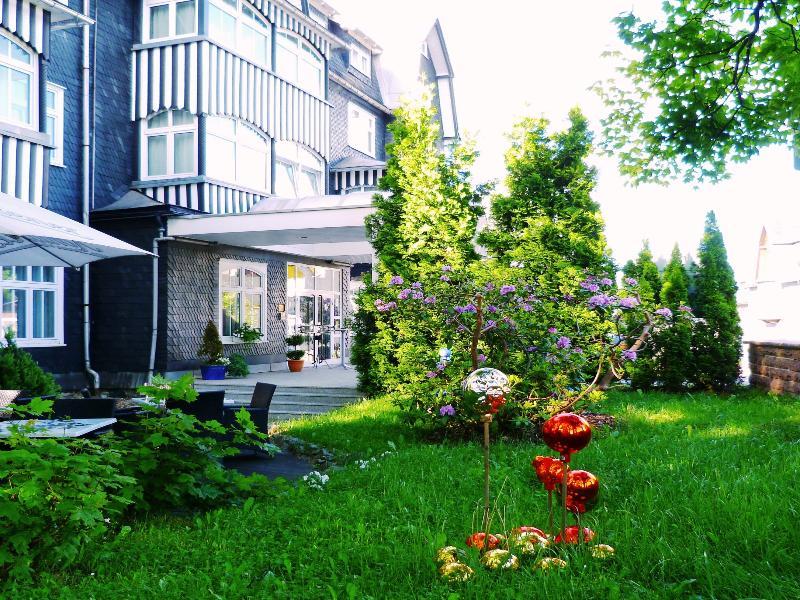 Hotel Schieferhof - Glaslust نويهاوس آم رنفيغ المظهر الخارجي الصورة