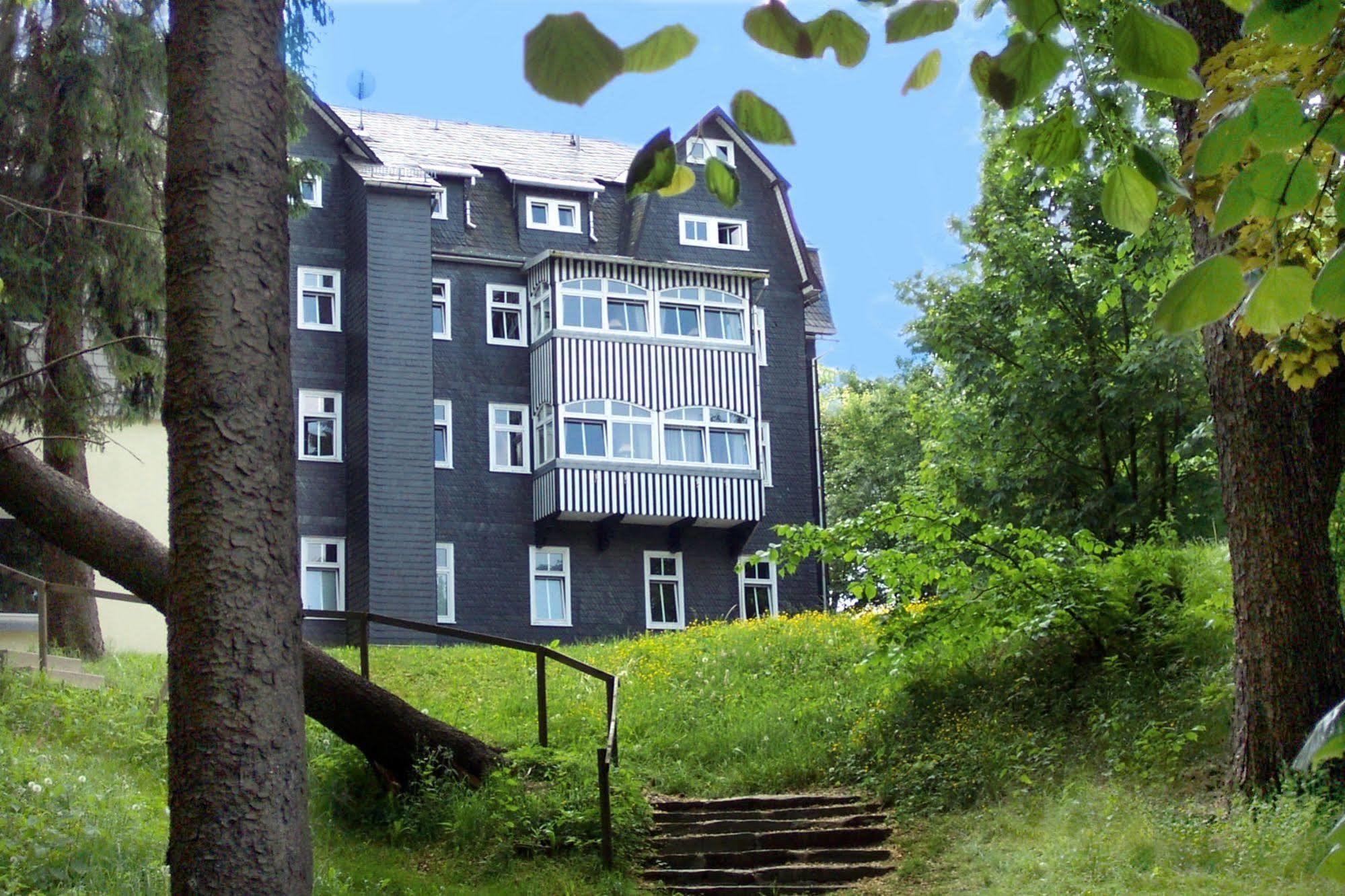 Hotel Schieferhof - Glaslust نويهاوس آم رنفيغ المظهر الخارجي الصورة